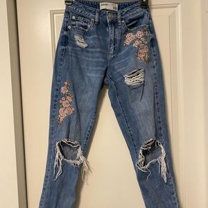 Garage embroidered mom jeans